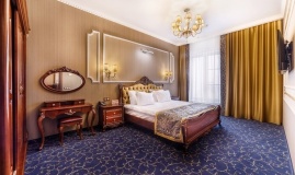  Отель «Династия» Курская область Люкс 2-местный 3-комнатный