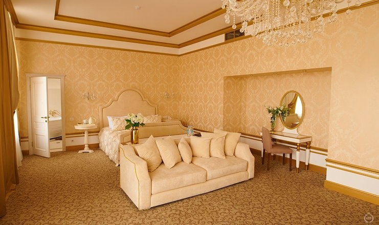 Отель «Royal» / «Роял» Белгородская область Suite Royal 2-местный 1-комнатный, фото 9