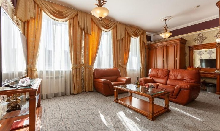 Гостиница «Моя Глинка» Самарская область Люкс 2-местный 2-комнатный (с джакузи), фото 4