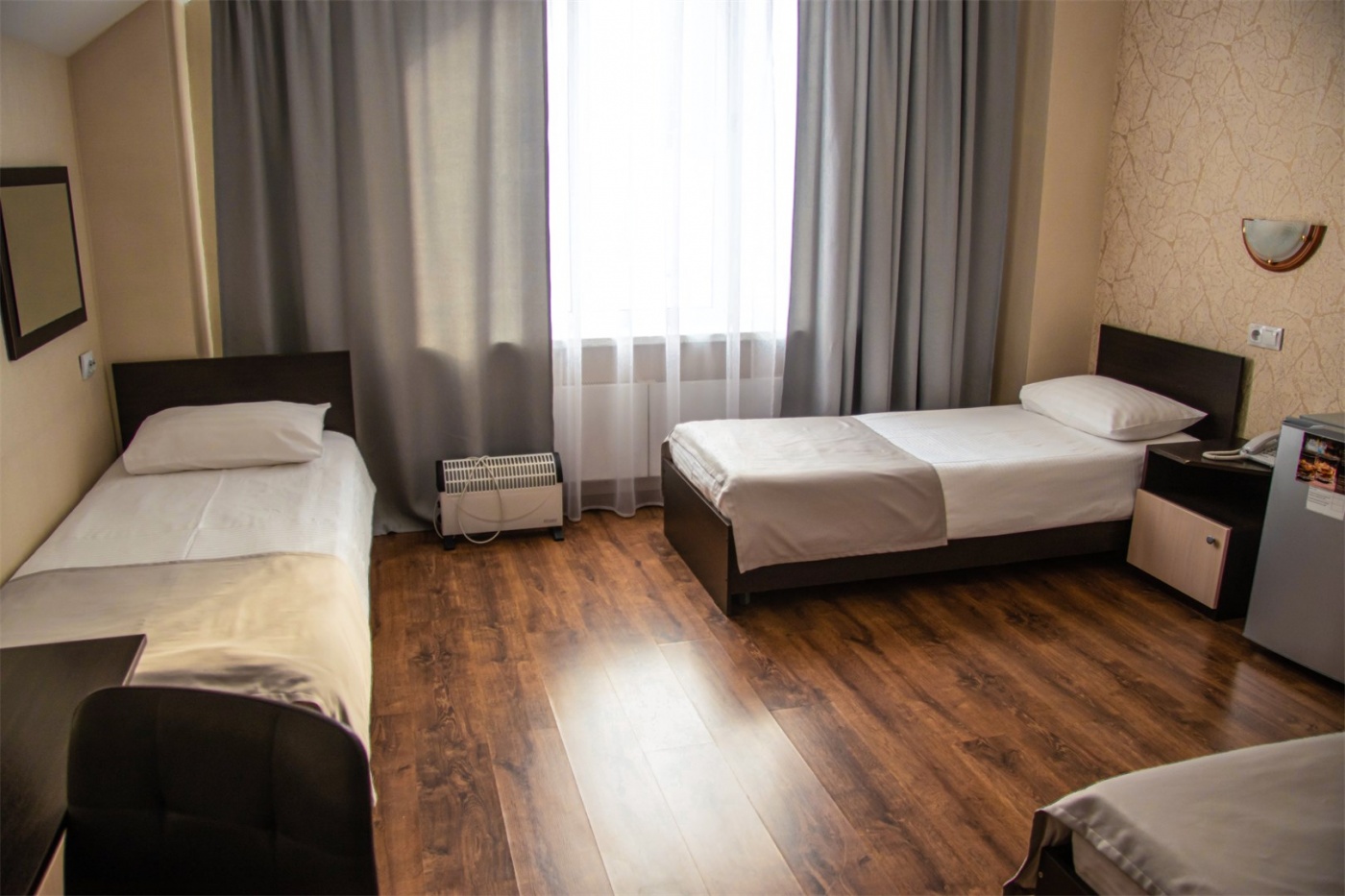 Отель «Саяногорск» Республика Хакасия Стандарт с тремя отдельными кроватями, фото 1