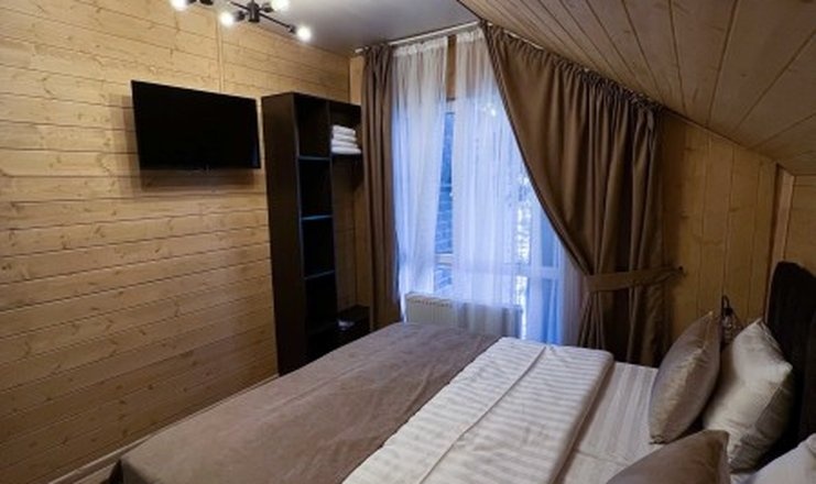  Отель «Green House» Карачаево-Черкесская Республика Номер 4-местный 2-комнатный, фото 3