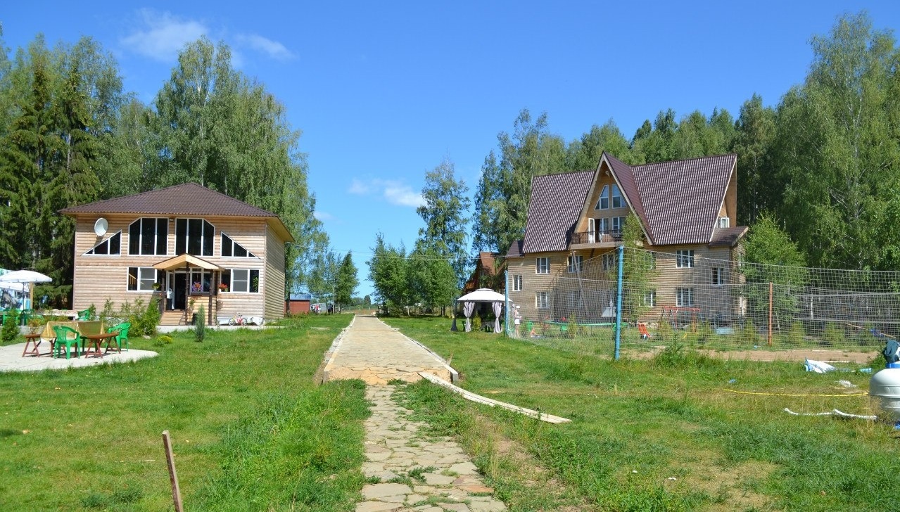 База отдыха «Хаски-хаус» Чкаловск Нижегородская область: цены на  проживание, отзывы туристов, адрес на карте и контакты - снять жилье на  сайте Турбаза.ру