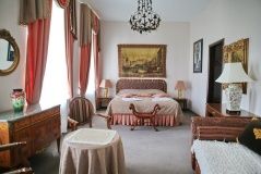 Country hotel complex «Usadba Marino» Leningrad oblast Nomer «Apartamentyi» 3-mestnyiy klassicheskiy
