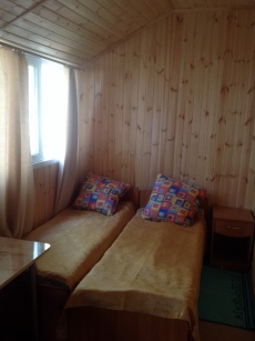 База отдыха «Усть-Алеус» Новосибирская область 2-местные апартаменты в корпусе «Теремок» (2 этаж), фото 2_1