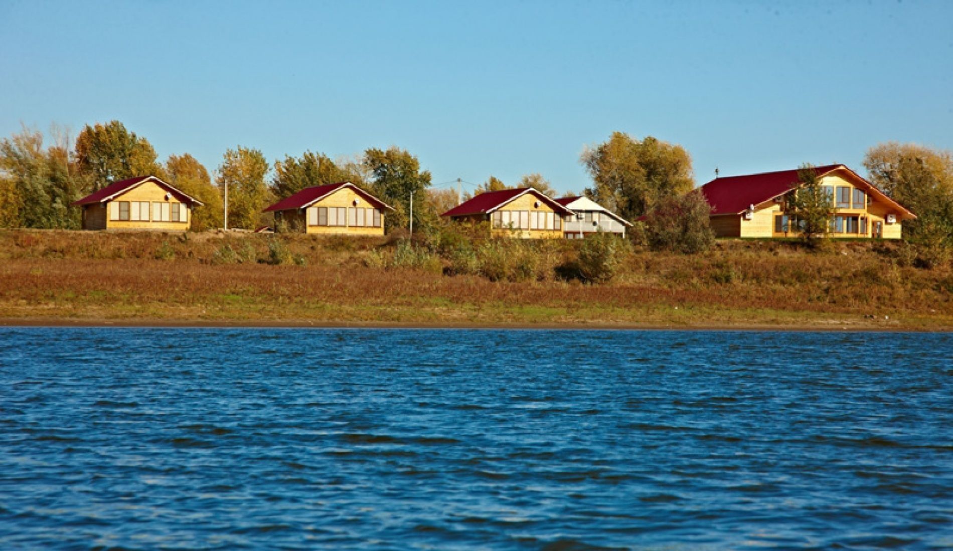 База отдыха «Золотая рыбка» Астраханская область, фото 1