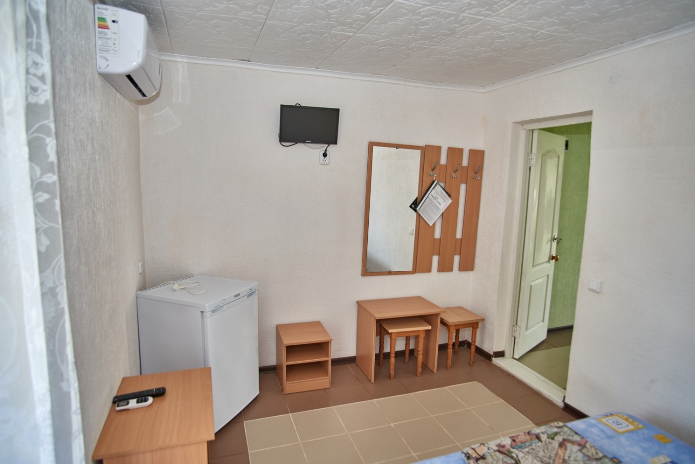 База отдыха «Ока» Краснодарский край Корпус №8: 2-комнатный 4-местный номер (2+2) с балконом, фото 5