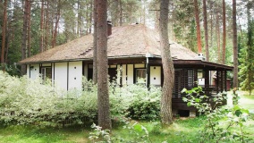 База отдыха «Аврора» Ленинградская область Вилла с двумя спальнями и видом на лес