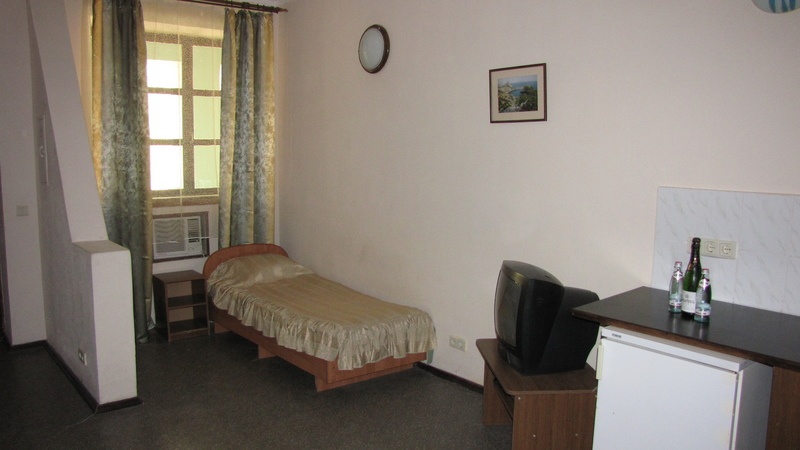  Курортный отель «Бастион» Республика Крым Номер «Эконом» 2-местный однокомнатный, фото 1
