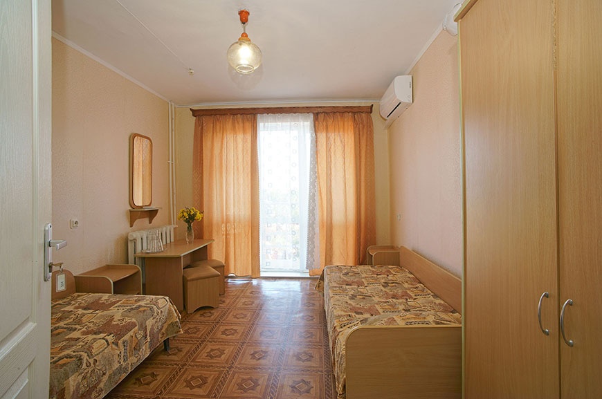  Туристско-оздоровительный комплекс «Маяк» Республика Крым Номер 2-местный с удобствами на этаже, фото 3