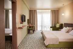  Отель «Aurum Family Resort & Spa» Краснодарский край Family room 4-местный 2-комнатный, фото 2_1