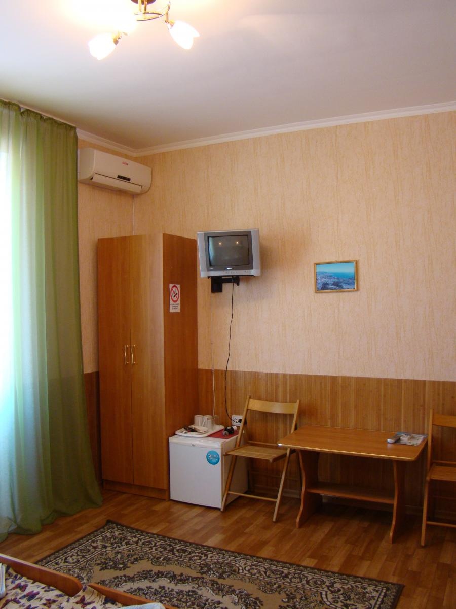  Отель «Встреча» Республика Крым Номер 2-местный, фото 7