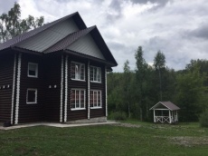 Recreation center «Berёzka» Altai Krai 3-komnatnyiy nomer v kottedje