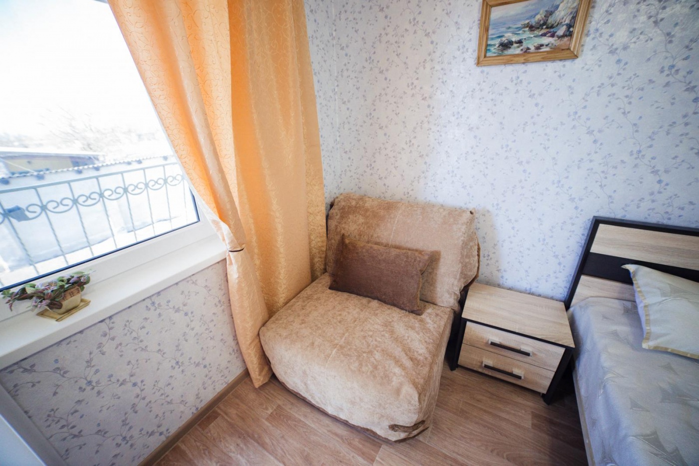 Гостевой дом «Светлана» Республика Крым Номер «Комфорт» 3-местный, фото 3