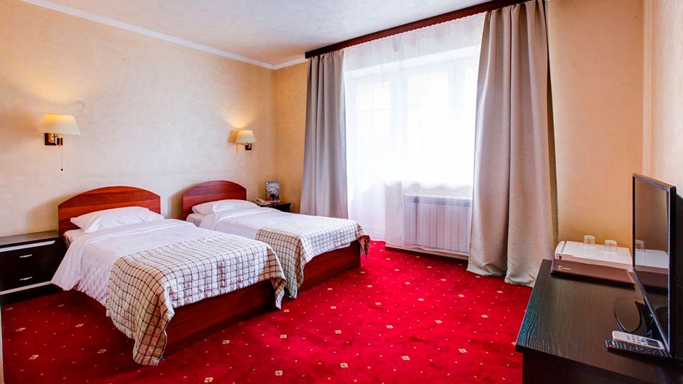 Парк-отель «Голицын клуб» Московская область Номер «Стандарт +» с двумя кроватями, фото 1