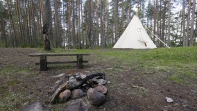 Эко-отель «Лес» Ленинградская область Типи с двумя кроватями