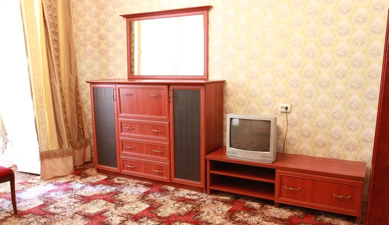Санаторий «Гурзуфский» Республика Крым Эконом 2-комнатный, фото 2
