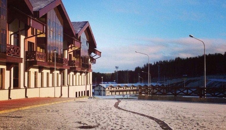  Uchebno-trenirovochnyiy tsentr «Kavgolovo» Leningrad oblast 