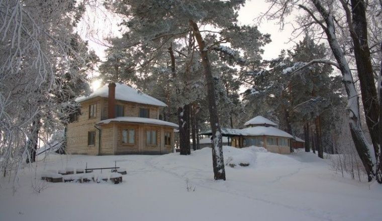 Recreation center «Solnechnyiy ostrov» Tyumen oblast 