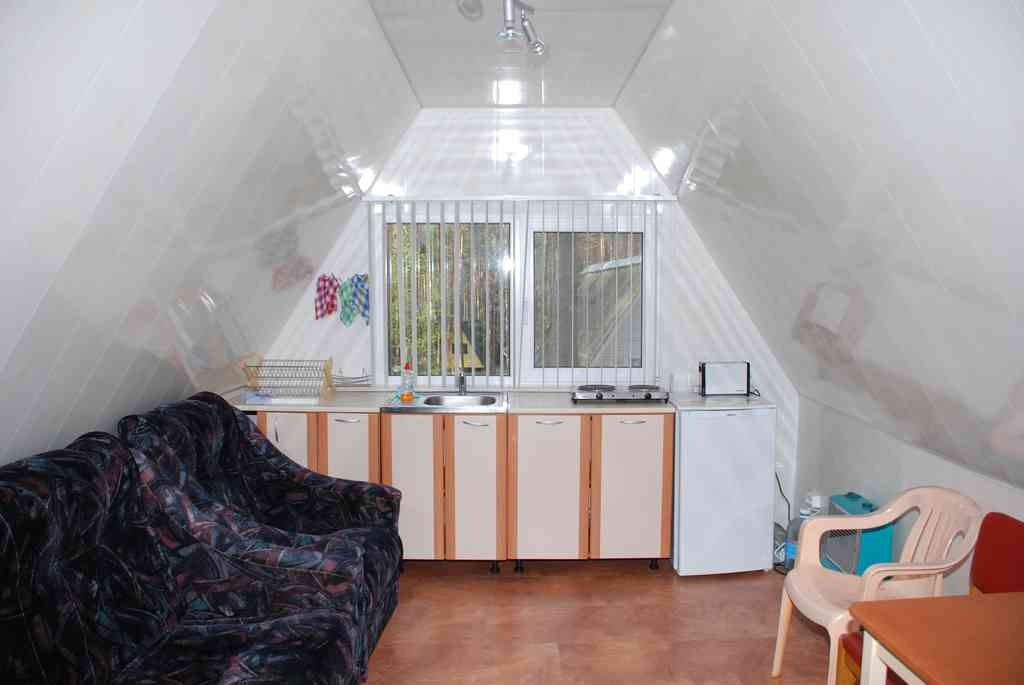 База отдыха «Молодёжное» Ленинградская область Домик с мини-кухней, фото 1
