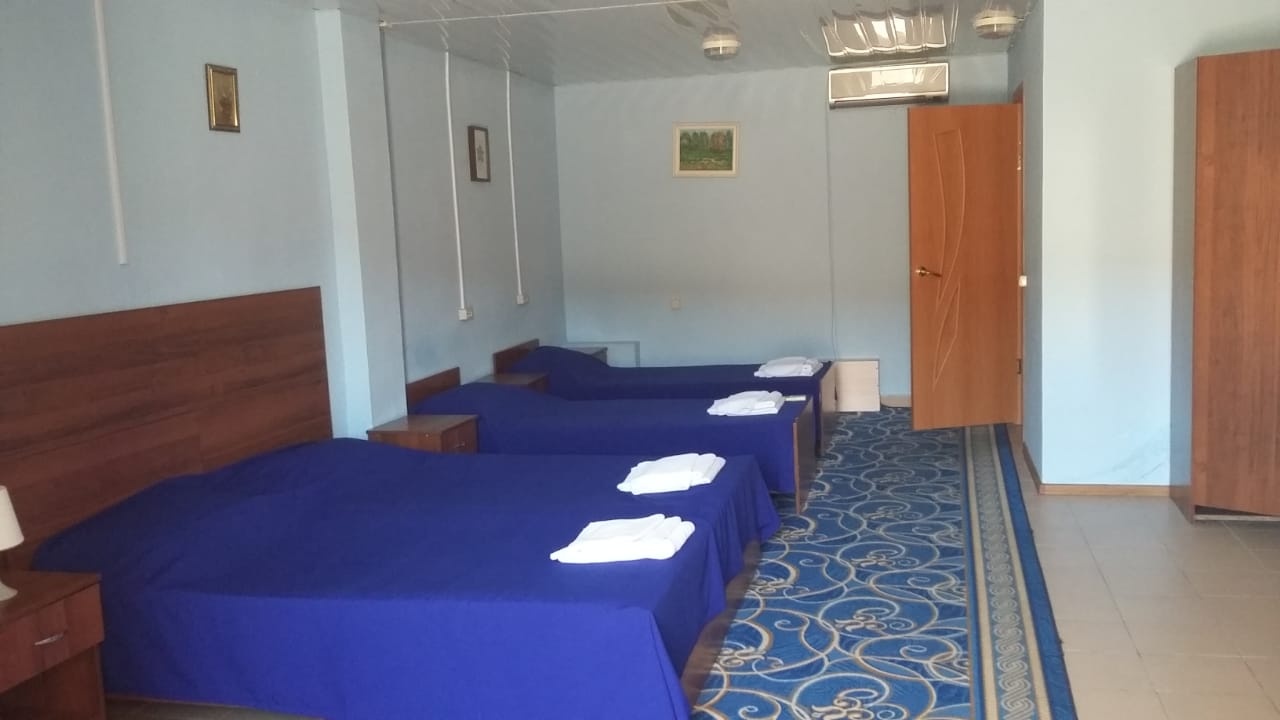  Отель «Морской клуб» Краснодарский край Стандарт семейный, 4-местный, 1 этаж, фото 1
