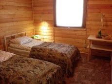 Motel «Gostevoy domik» Pskov oblast 6-mestnyiy nomer