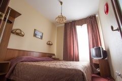 Hotel «Berloga» Kemerovo oblast "Dvuhmestnyiy standartnyiy"