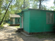 Recreation center «Bakalda» Volgograd oblast Domik 5-mestnyiy (bez udobstv)