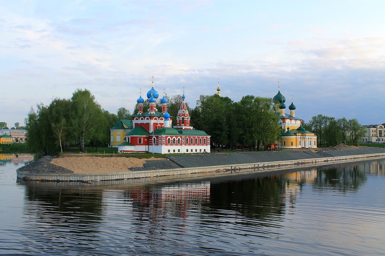 Городской дом «Терем» Углич Ярославская область: цены на проживание, отзывы  туристов, адрес на карте и контакты - снять жилье на сайте Турбаза.ру