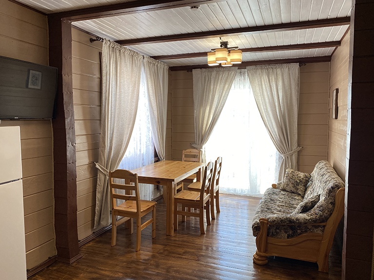 База отдыха «На волне» Ярославская область Двухэтажный коттедж с тремя спальнями, фото 6