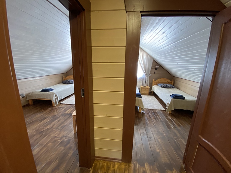База отдыха «На волне» Ярославская область Двухэтажный коттедж с тремя спальнями, фото 5