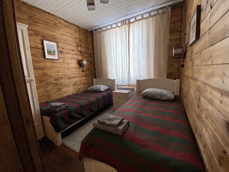 База отдыха «На волне» Ярославская область Одноэтажный коттедж с двумя спальнями, фото 2