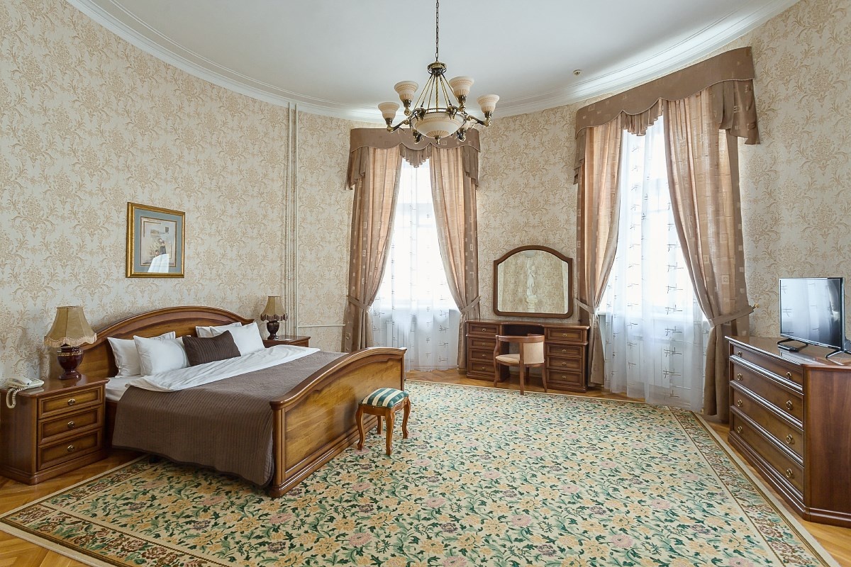 Гостиница «Будапешт» Московская область Люкс 2-комнатный , фото 1