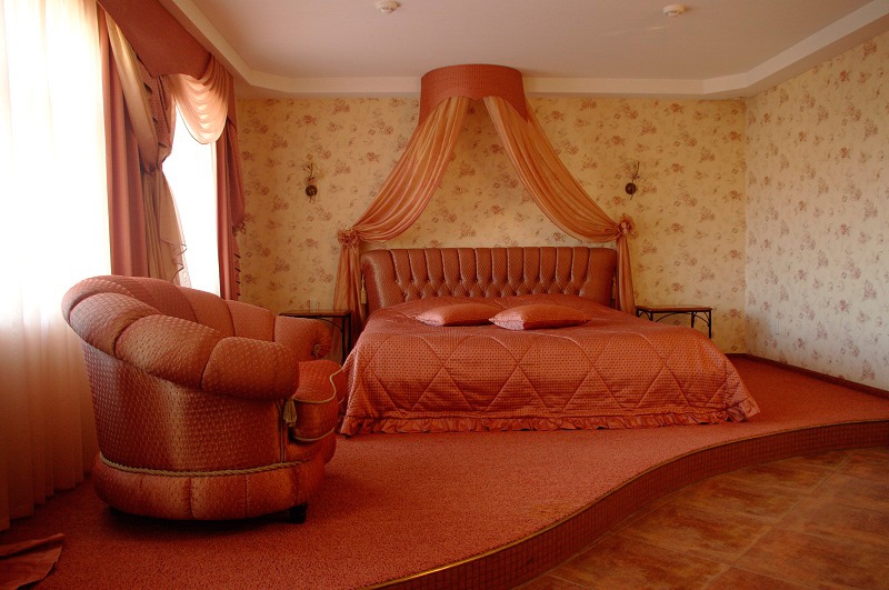  Отель «Кремлевский» Владимирская область VIP-люкс «Романтик», фото 1