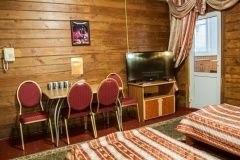 Motel «Pokrovskiy medved» Vladimir oblast Nomer «Polulyuks» 4-mestnyiy № 1 kompleks № 1, фото 3_2