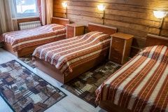 Motel «Pokrovskiy medved» Vladimir oblast Nomer «Polulyuks» 3-mestnyiy № 2, 3 kompleks № 1