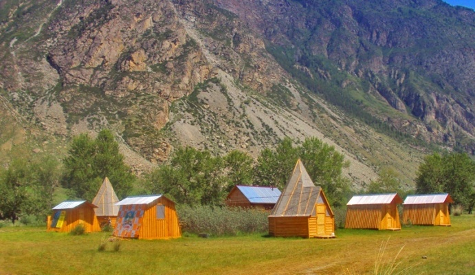 Camping «Kamennyie gribyi»
The Republic Of Altai