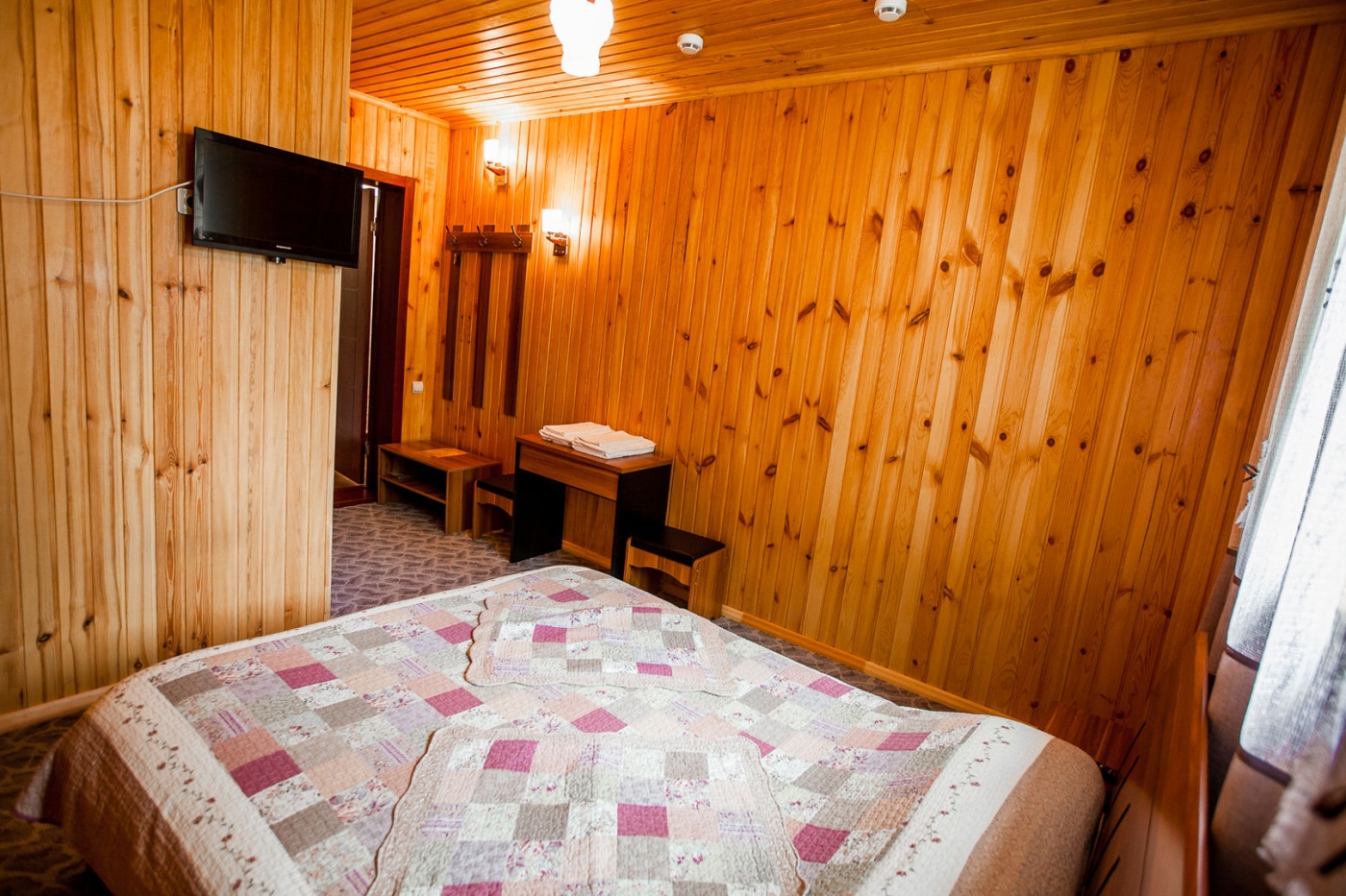 Туристический комплекс «Сар-Герел Алтая» Алтайский край 2-местный номер в летнем отеле, фото 2
