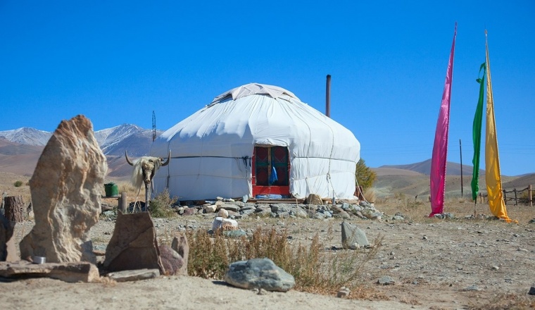 Camping «Tyidtuyaryik – Golden Camel» The Republic Of Altai 