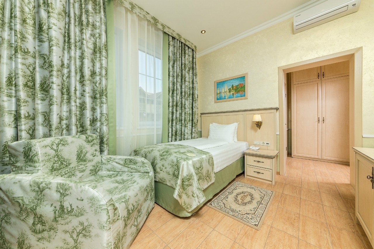  Отель «Alean Family Resort & Spa Doville 5*» Краснодарский край Номер «Стандарт» 1-местный, фото 1