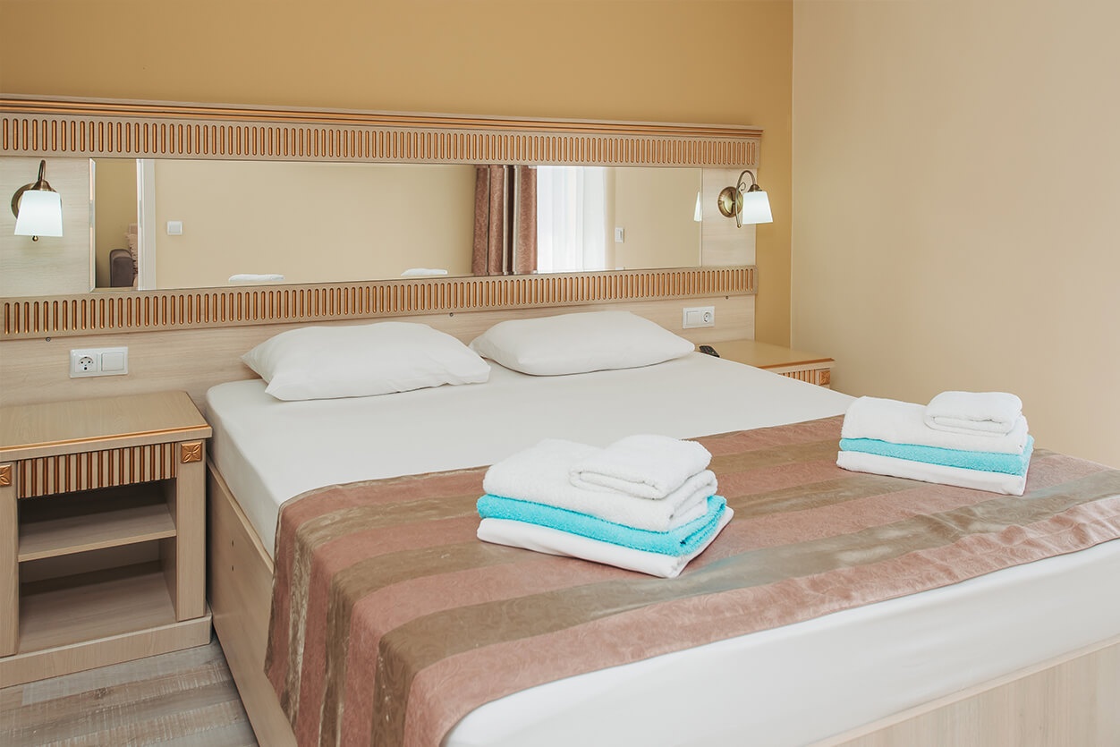  Отель «Venera Resort» Краснодарский край «Полулюкс 2-комнатный»
