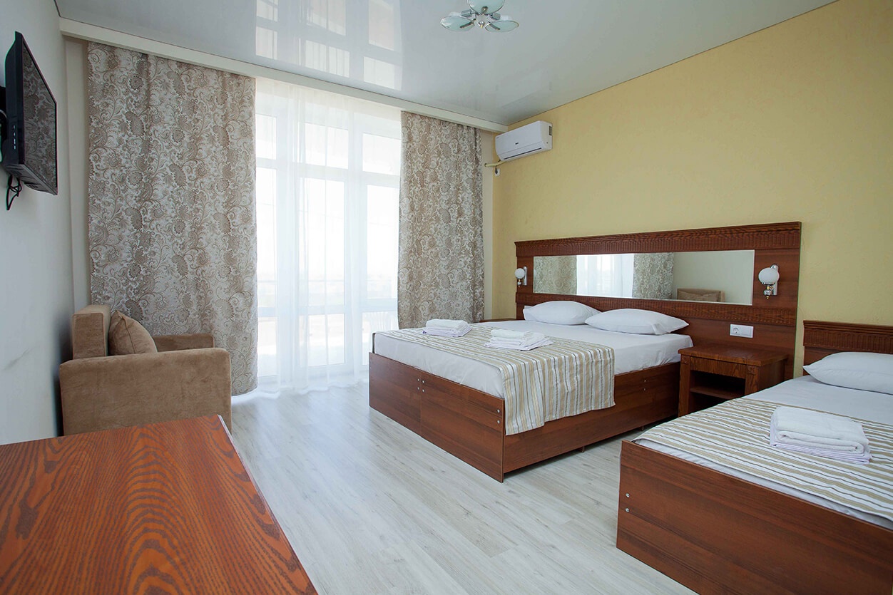  Отель «Venera Resort» Краснодарский край «Комфорт 3-местный»