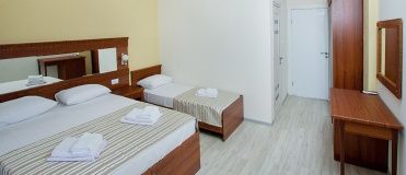  Отель «Venera Resort» Краснодарский край «Комфорт 3-местный», фото 2_1