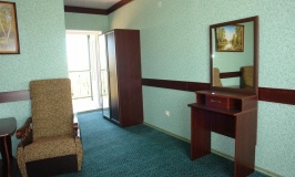 Hotel «Kachinskaya» Republic Of Crimea Nomer «Polulyuks» na 2 etaje glavnogo korpusa, фото 3_2