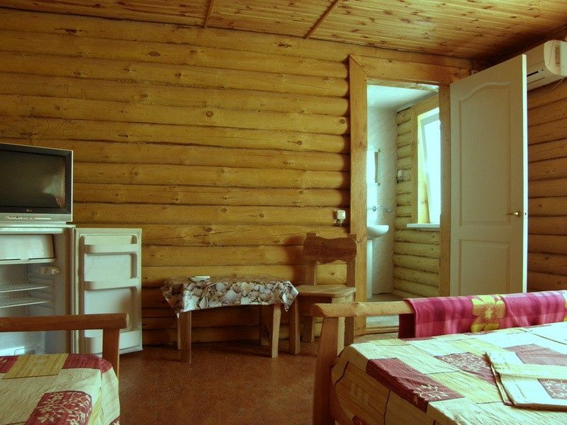 Гостевой дом «IZBUSHKA» Республика Крым 3-местный стандарт , фото 2