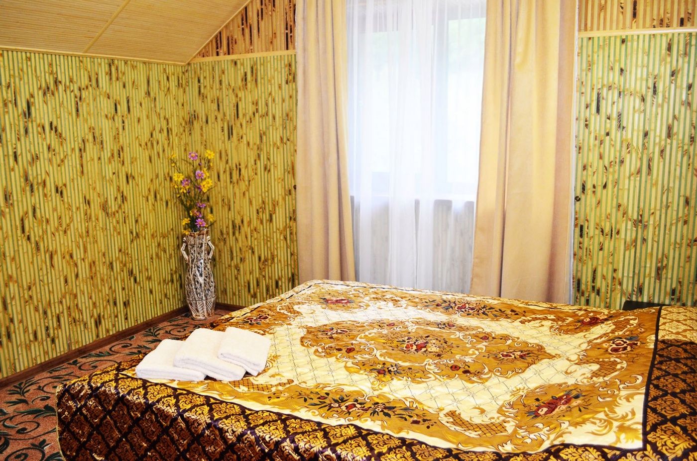 Гостевой дом "Лесной Кордон" Республика Крым Номер в гостевом доме, фото 2