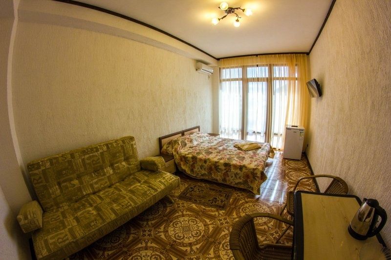  Гостиный двор «Грация» Республика Крым Номер «Люкс» 1-комнатный (на 2 или 3 этаже), фото 3