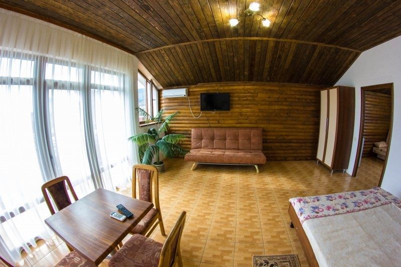  Гостиный двор «Грация» Республика Крым Номер «Люкс» 2-комнатный, фото 4