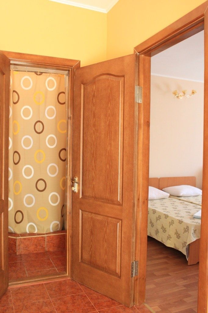 Гостевой дом «Береговое» Республика Крым Домик 1-комнатный 3-местный, фото 3