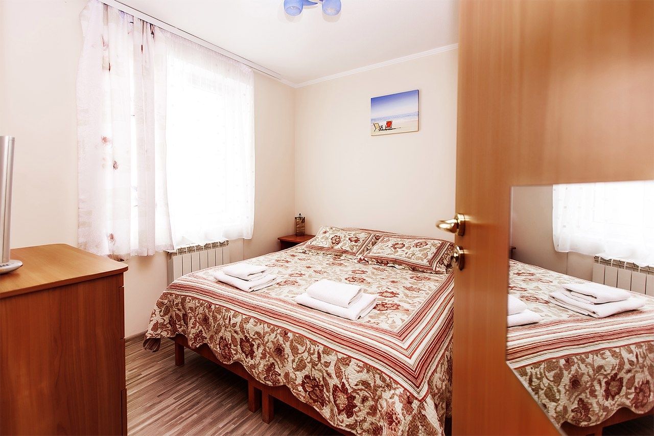 Гостевой дом «Морская феерия» Республика Крым Семейные апартаменты, фото 2