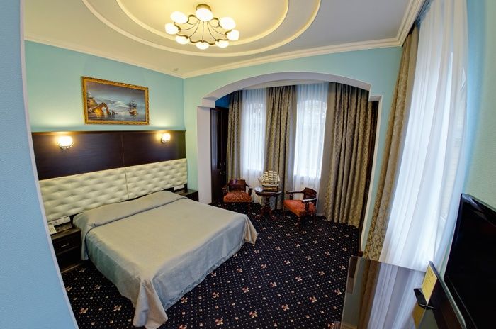  Отель «Бристоль» Ставропольский край Номер «Джуниор Сюит», фото 1